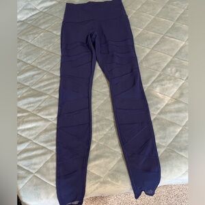 Lululemon Dark Blue Mesh Leggings
